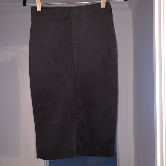 Suede black skirt - Picture 1 of 2